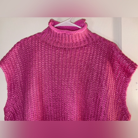 SHE + SKY Metallic Foil Shiny Sweater Vest Top in Magenta Hot Pink – Size Large - Picture 4 of 15